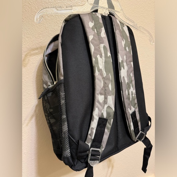 Patch Camo GIRL POWER Backpack & Lunch Bag - Picture 4 of 7